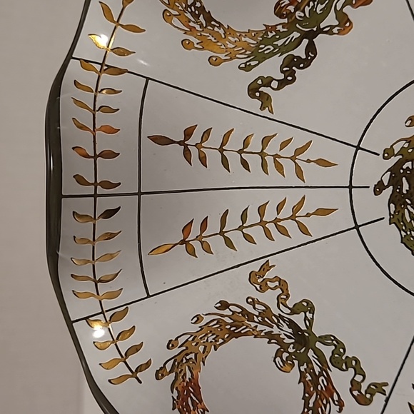 Vintage Signed Ribbon Glass Candy Dish / Trinket Dish / Catchall - Picture 6 of 16